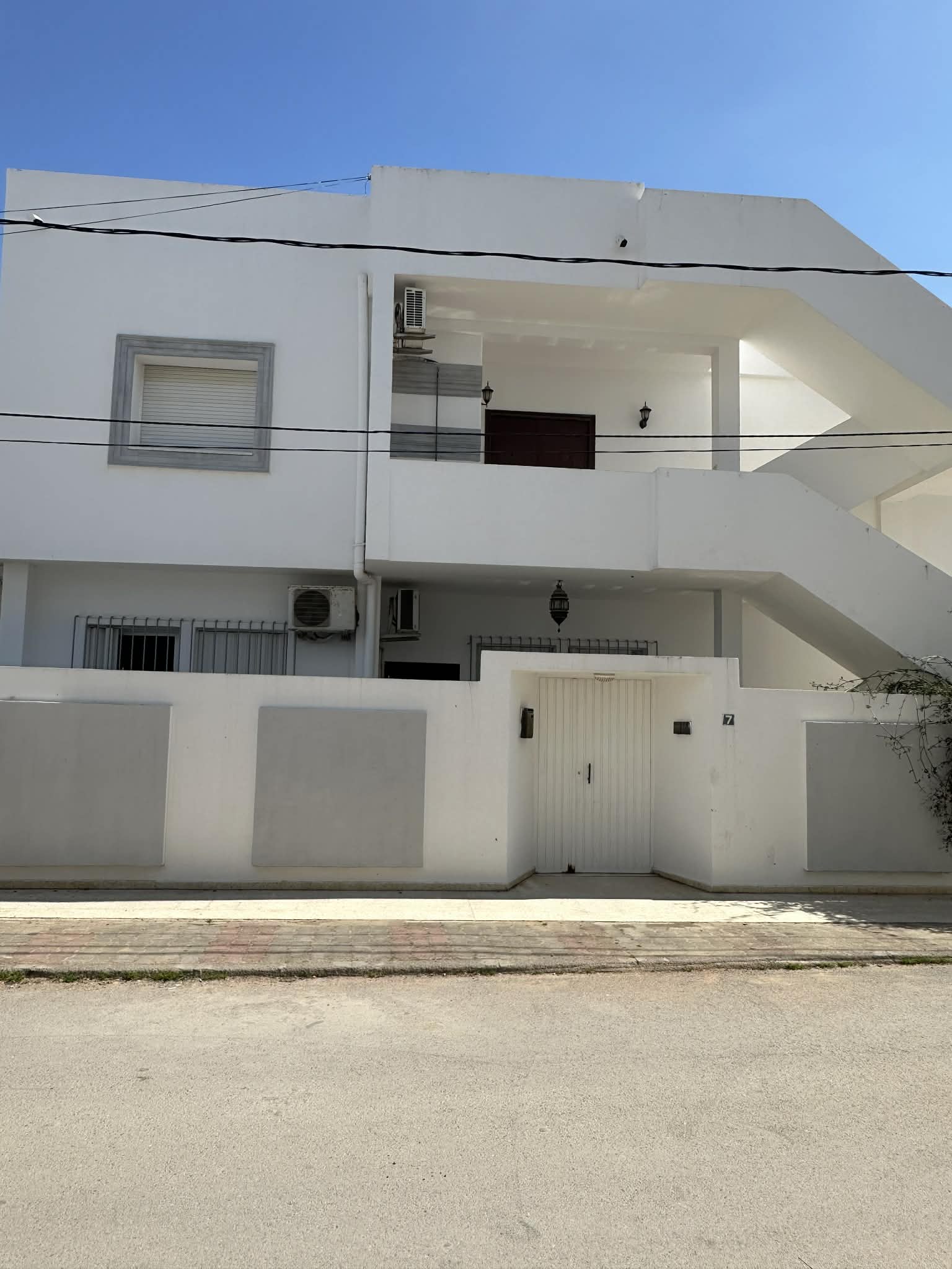 Le Bardo&nbsp;Bouchoucha&nbsp;Vente&nbsp;Maisons&nbsp;Particulier vend deux villas en excellent etat