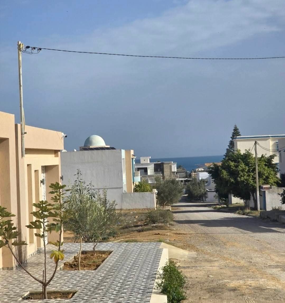 Akouda&nbsp;Chatt Meriem&nbsp;Vente&nbsp;Surfaces&nbsp;Terrain constructible  248 m et 298 m chatt mariem