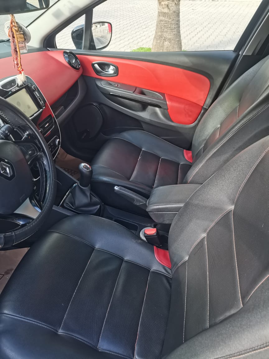 Bab Bhar&nbsp;Bab El Jazira&nbsp;Renault&nbsp;Clio&nbsp;Clio 4 dynamique energy tce 90