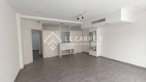 La Marsa&nbsp;Berge Du Lac&nbsp;Vente&nbsp;Appart. 1 pi�ce&nbsp;Fc d'un local de 100m2  au lac 2