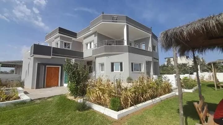 Kelibia&nbsp;Dar Allouche&nbsp;Vente&nbsp;Maisons&nbsp;Villa bord de mer � k�libia dar allouche