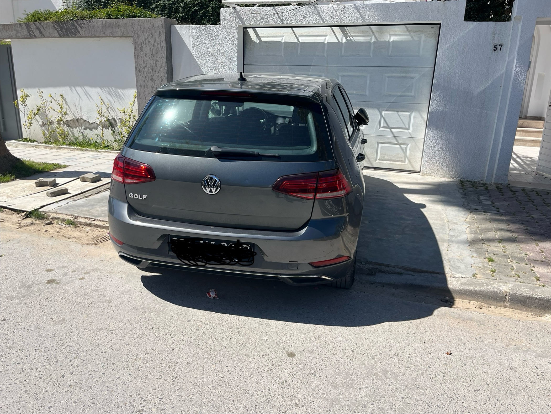 La Marsa&nbsp;Marsa Safsaf&nbsp;Volkswagen&nbsp;Golf 7&nbsp;Golf 7 gris shark en tr�s bon �tat