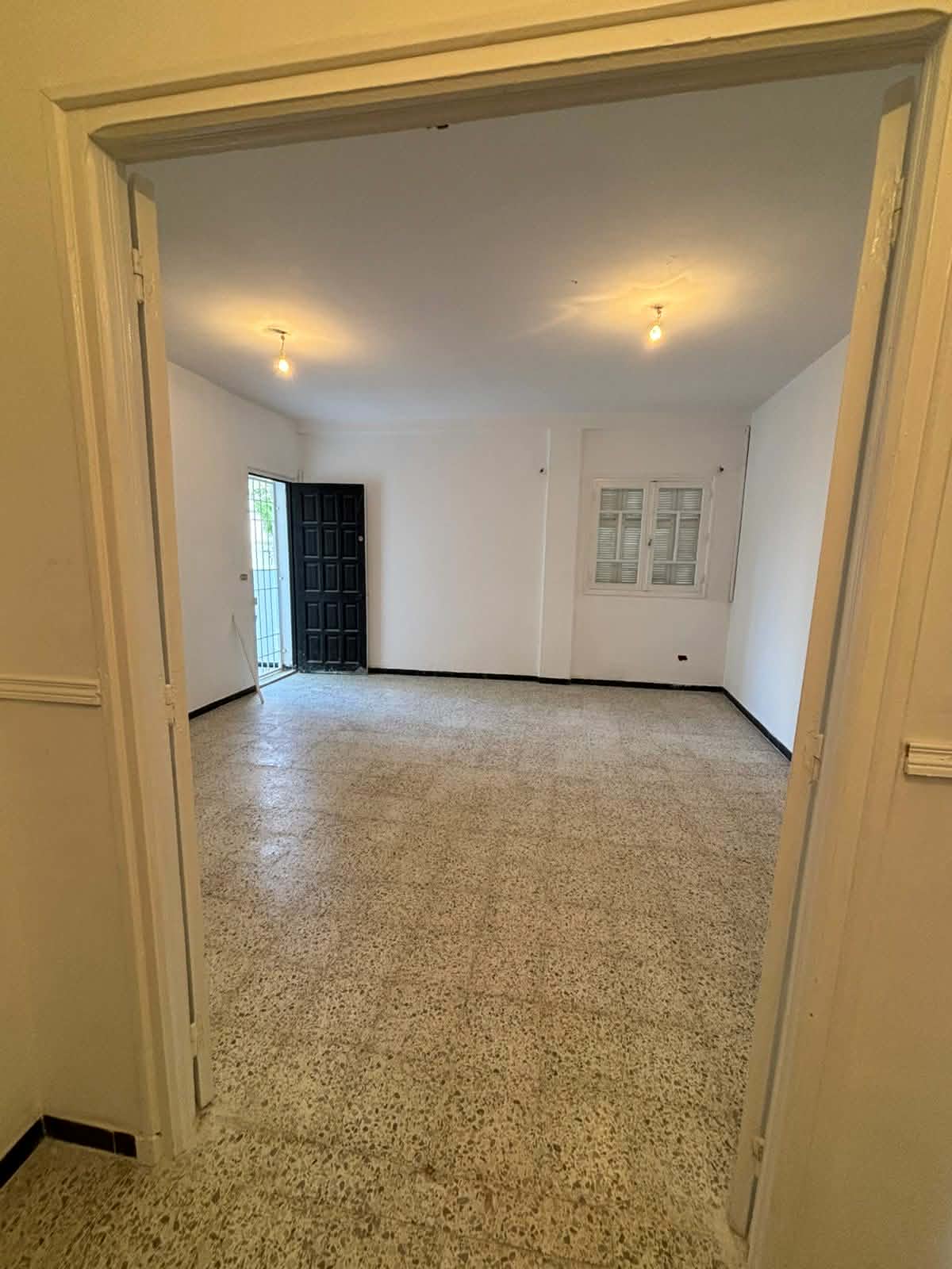 El Menzah&nbsp;El Manar 2&nbsp;Vente&nbsp;Appart. 3 pi�ces&nbsp;Joli appartement s3 au rdc
