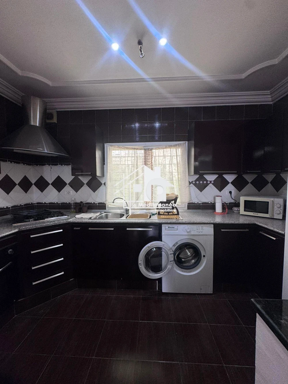 Le Bardo&nbsp;Le Bardo&nbsp;Vente&nbsp;Appart. 5 pi�ces+&nbsp;Une villa 2s5 au bardo