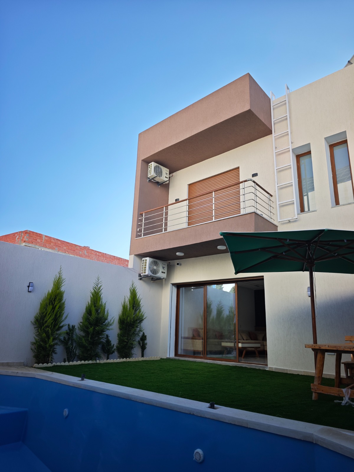 Kelibia&nbsp;Kelibia&nbsp;Vente&nbsp;Duplex&nbsp;Magnifique duplex s4 avec piscine a kelibia