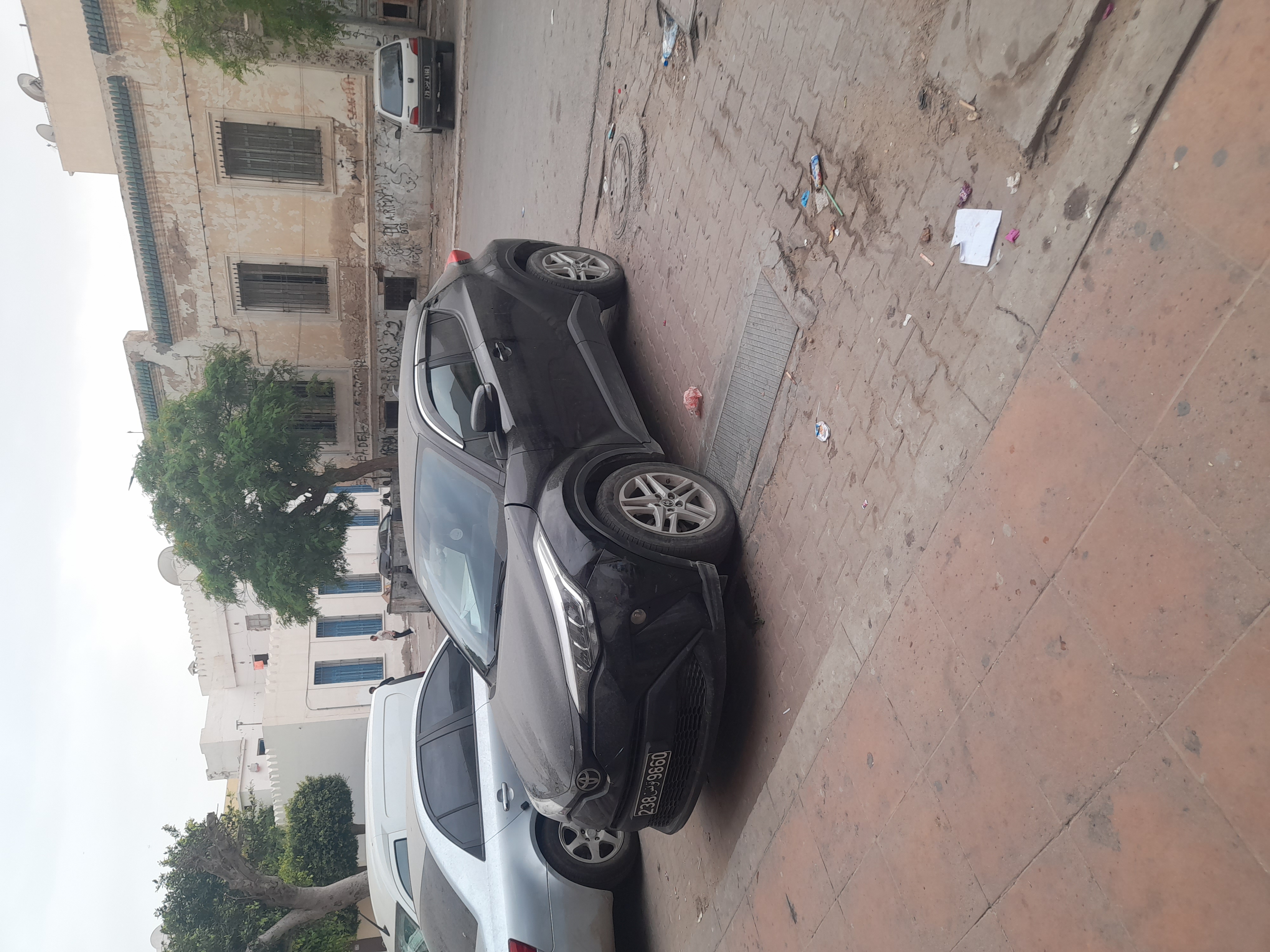 Kerkenah&nbsp;Ouled Yaneg&nbsp;Toyota&nbsp;Autre Mod�le&nbsp;Toyota chr premi�re main