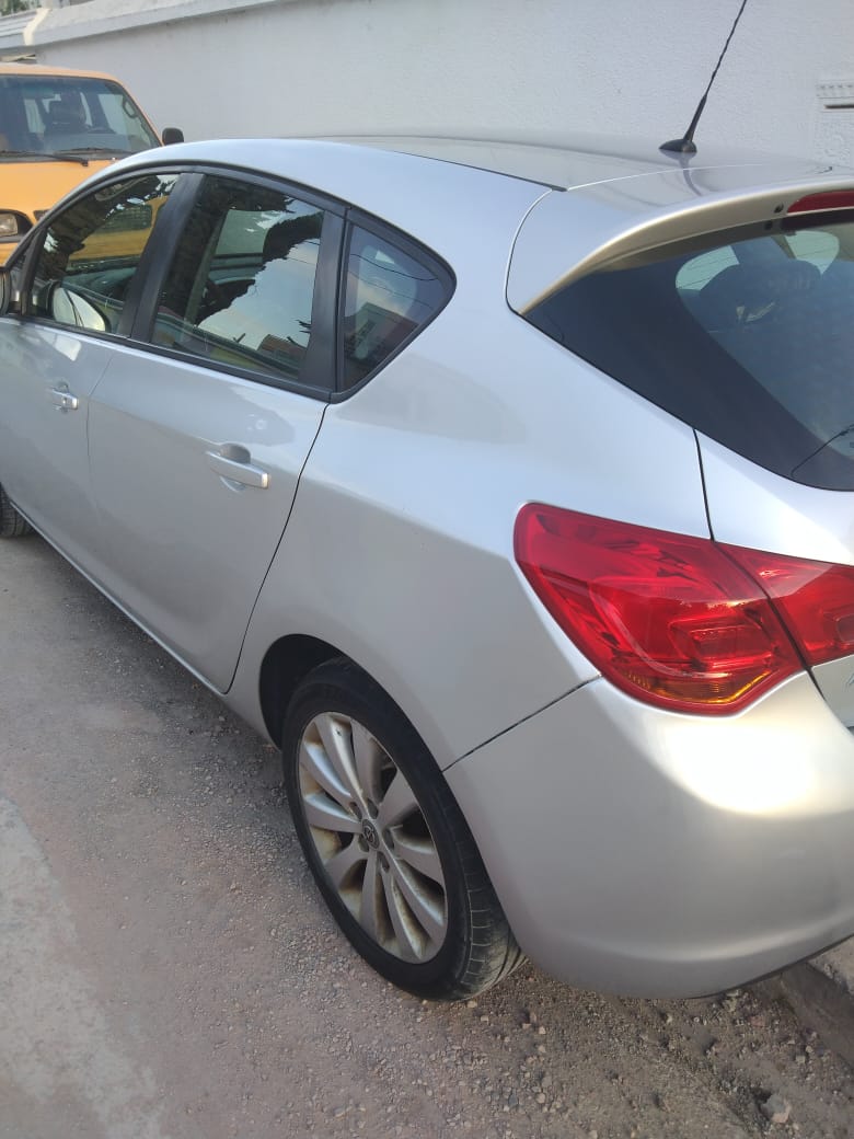 El Omrane&nbsp;El Omrane&nbsp;Opel&nbsp;Astra&nbsp;Belle occasion opel astra j