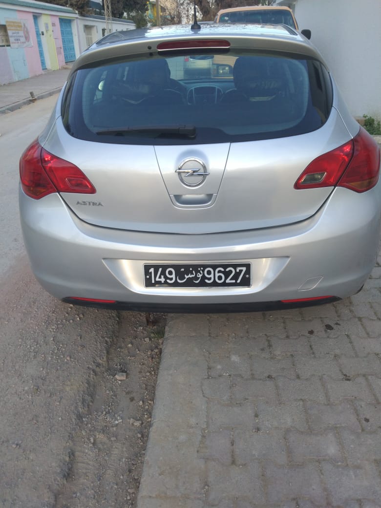 El Omrane&nbsp;El Omrane&nbsp;Opel&nbsp;Astra&nbsp;Belle occasion opel astra j