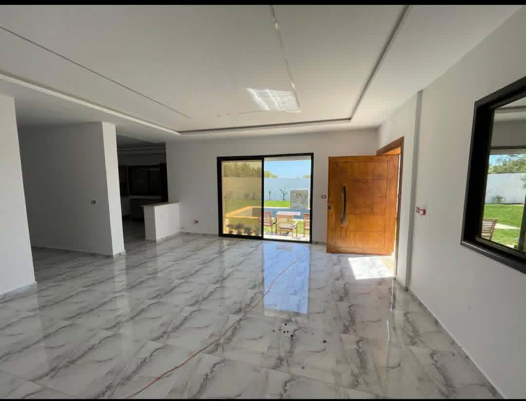 Hammamet&nbsp;Hammamet&nbsp;Vente&nbsp;Maisons&nbsp;Av villa 650m finie � hammamet sud