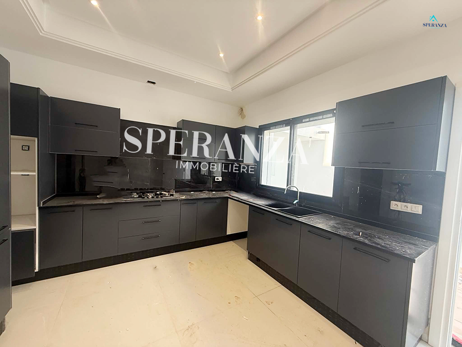 Hammamet&nbsp;Hammamet&nbsp;Vente&nbsp;Appart. 4 pi�ces&nbsp;Villa suprema