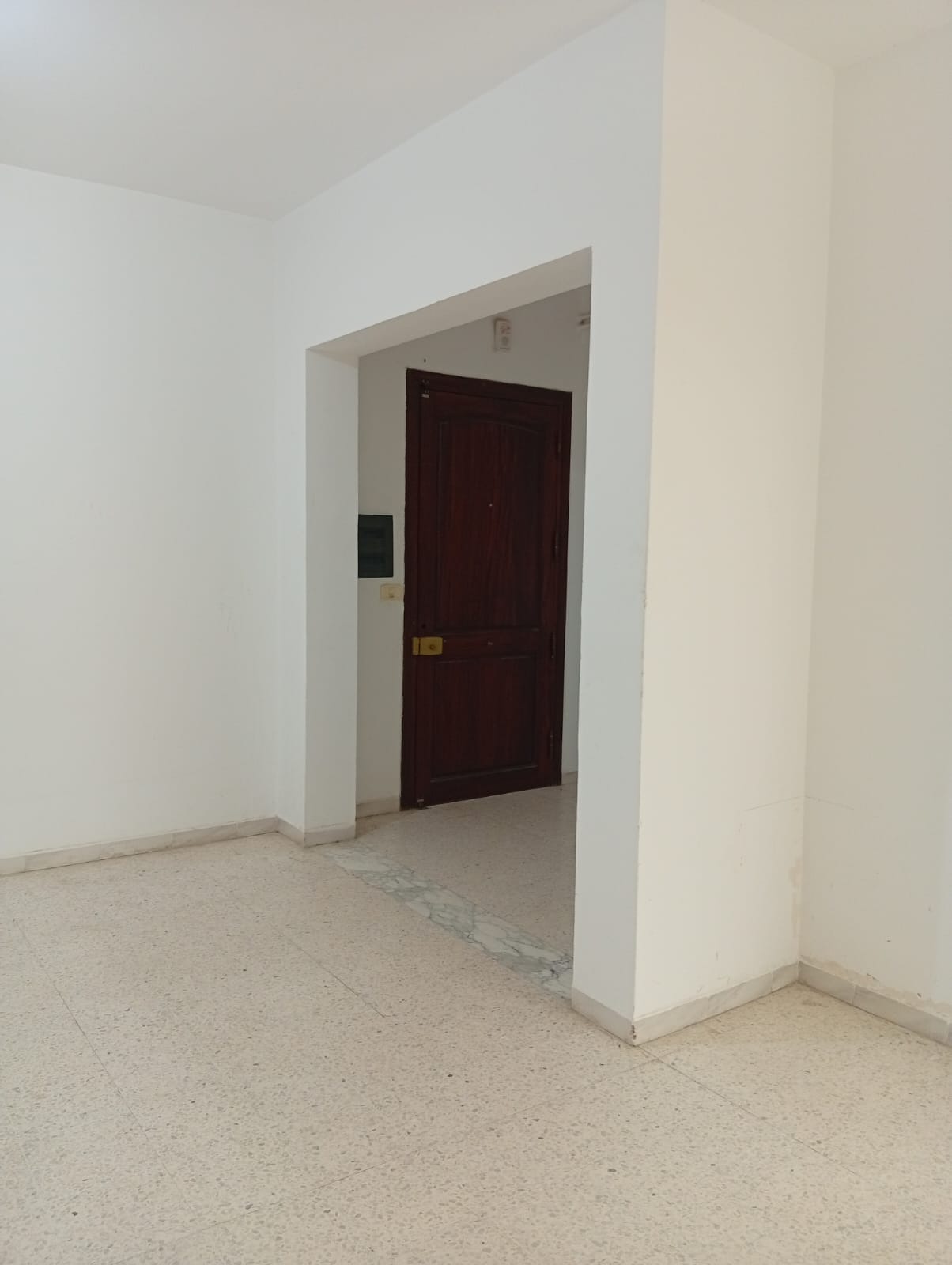 Ain Zaghouan&nbsp;Ain Zaghouan&nbsp;Vente&nbsp;Appart. 3 pi�ces&nbsp;Un appartement s2 � ain zaghwen nord