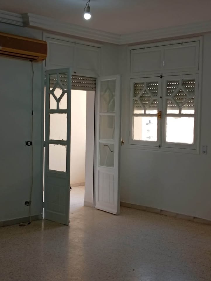 Ain Zaghouan&nbsp;Ain Zaghouan&nbsp;Vente&nbsp;Appart. 5 pi�ces+&nbsp;Un spacieux s4 � ain zaghwen