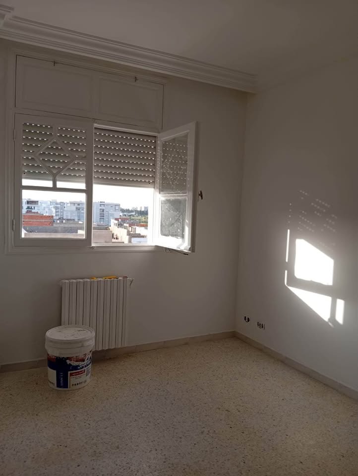 Ain Zaghouan&nbsp;Ain Zaghouan&nbsp;Vente&nbsp;Appart. 5 pi�ces+&nbsp;Un spacieux s4 � ain zaghwen