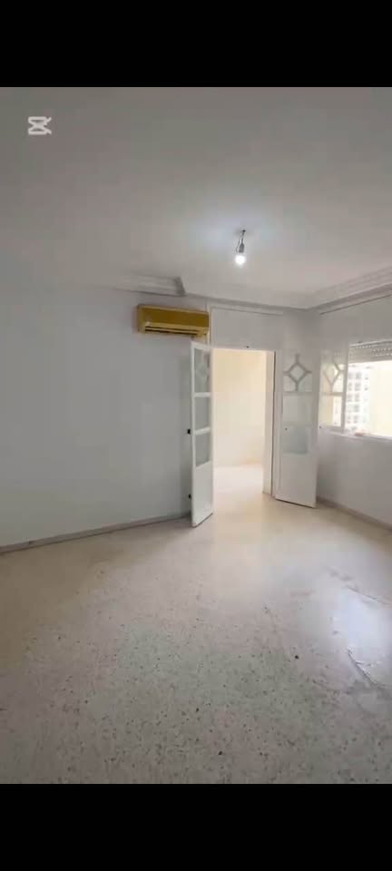 Ain Zaghouan&nbsp;Ain Zaghouan&nbsp;Vente&nbsp;Appart. 5 pi�ces+&nbsp;Un spacieux s4 � ain zaghwen
