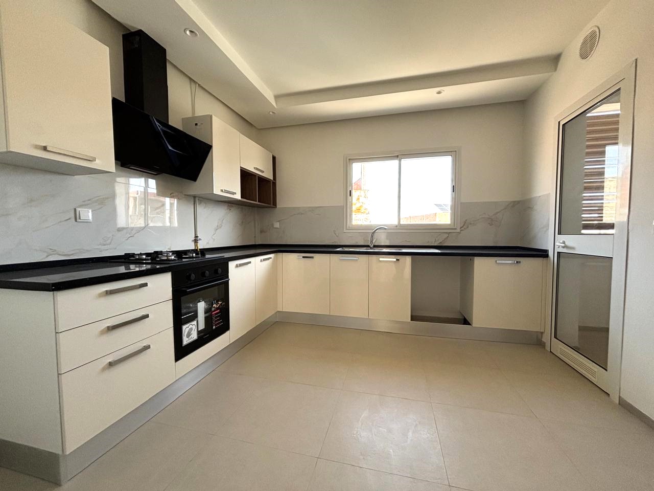 La Marsa&nbsp;El Aouina&nbsp;Vente&nbsp;Appart. 3 pi�ces&nbsp;Appartement s2 neuf � cit� les palmeraies