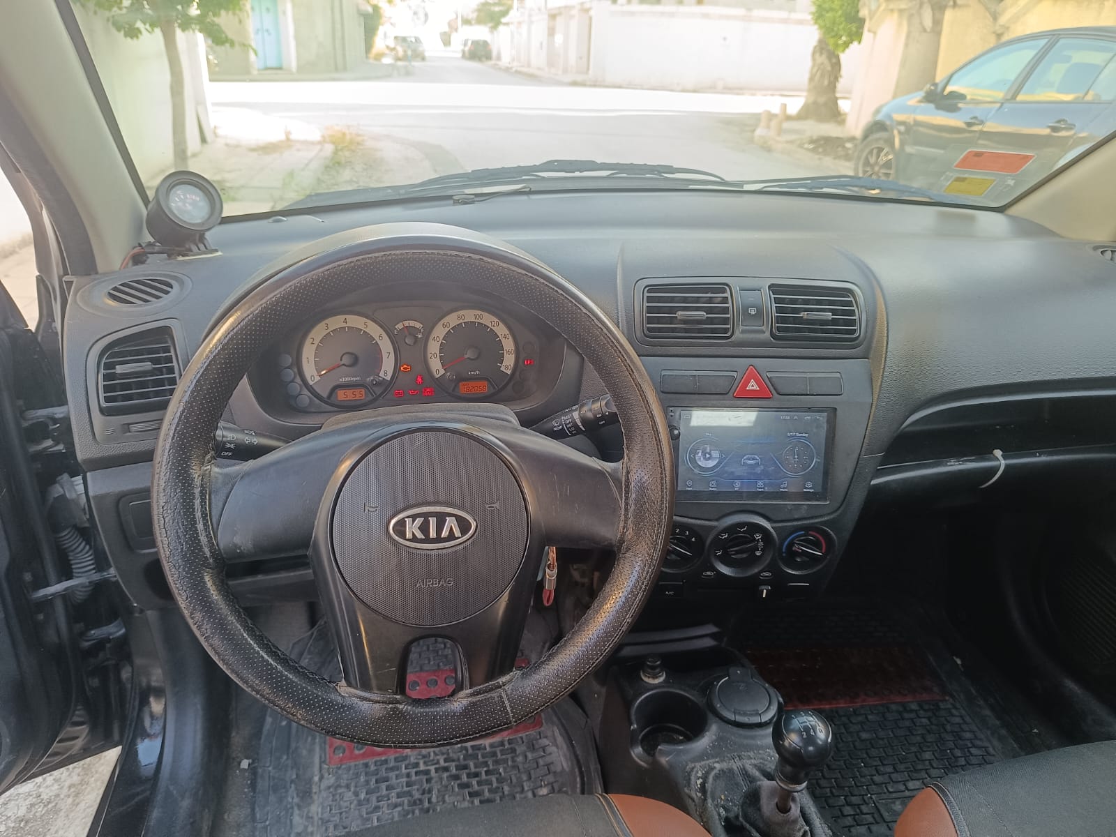 El Omrane Superieur&nbsp;Cite Ibn Khaldoun I&nbsp;Kia&nbsp;Picanto&nbsp;Kia picanto