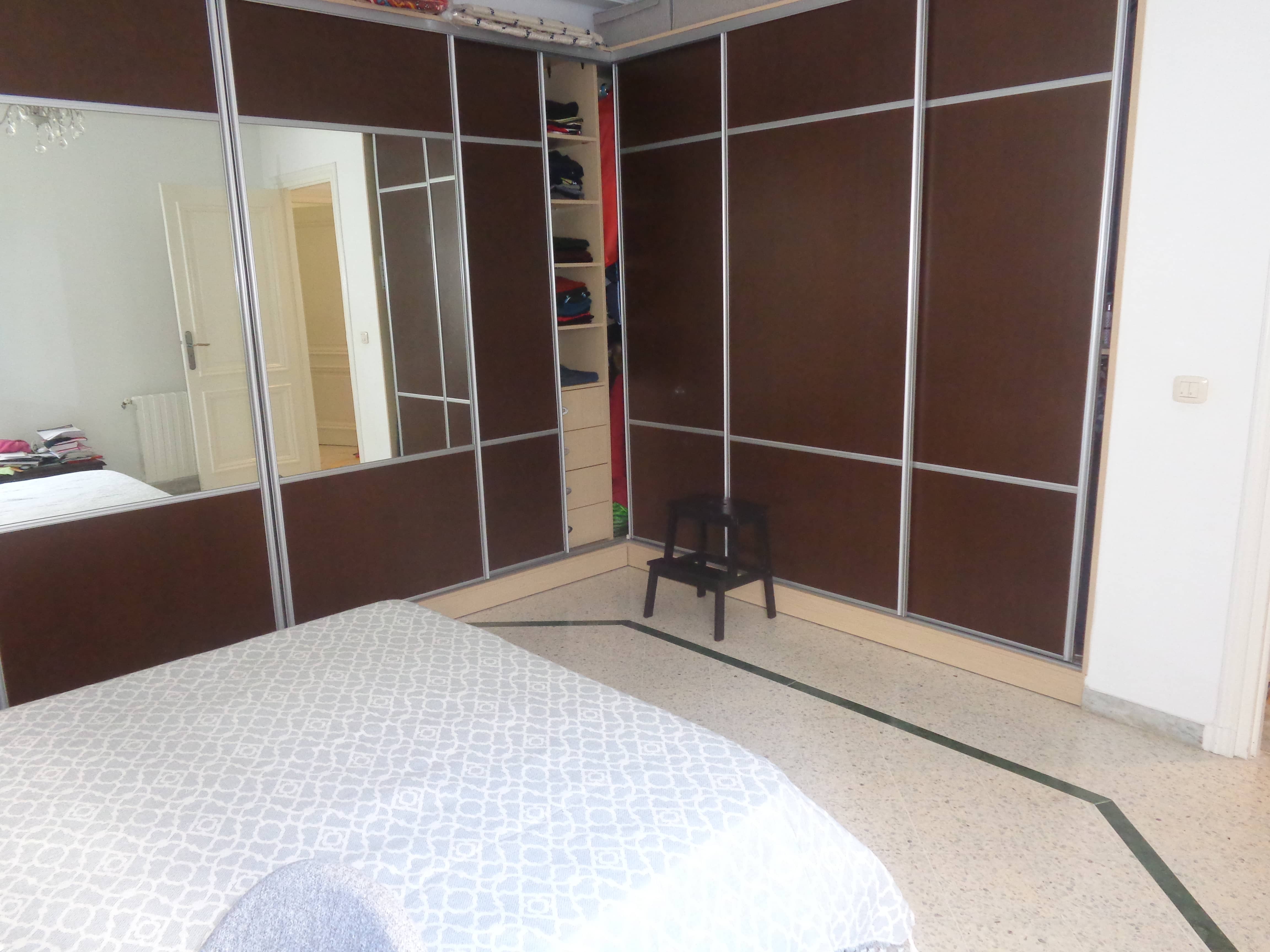 Ariana Ville&nbsp;Cite Ennasr 2&nbsp;Vente&nbsp;Appart. 4 pi�ces&nbsp;Rare s3 de standing c�t� samarons et amilcar