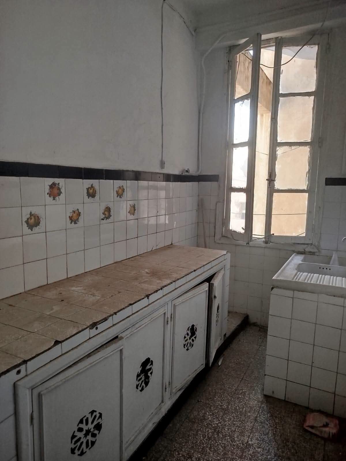 Bab Bhar&nbsp;Bab Bhar&nbsp;Vente&nbsp;Appart. 3 pi�ces&nbsp;S plus 2 au centre ville wb4483