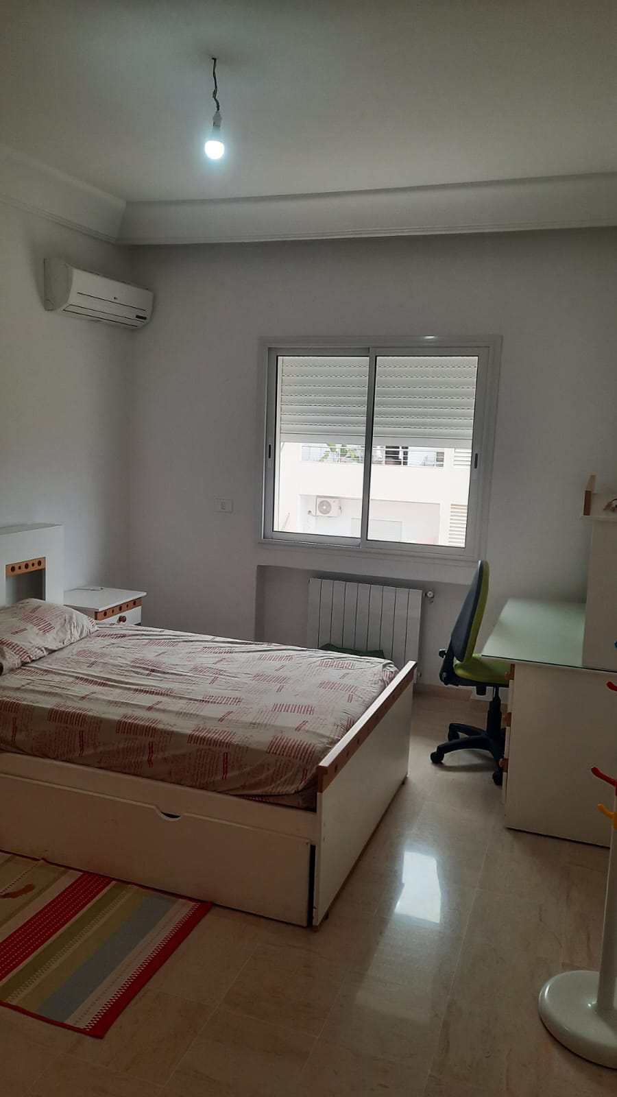 Mnihla&nbsp;Jardins d'el Menzah&nbsp;Location&nbsp;Appart. 4 pi�ces&nbsp;Appart s plus 3 richement meubl�