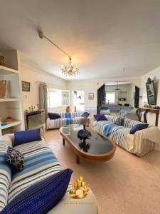 Hammamet&nbsp;Hammamet&nbsp;Vente&nbsp;Maisons&nbsp;A  villa s6 avec piscine  ref1508a