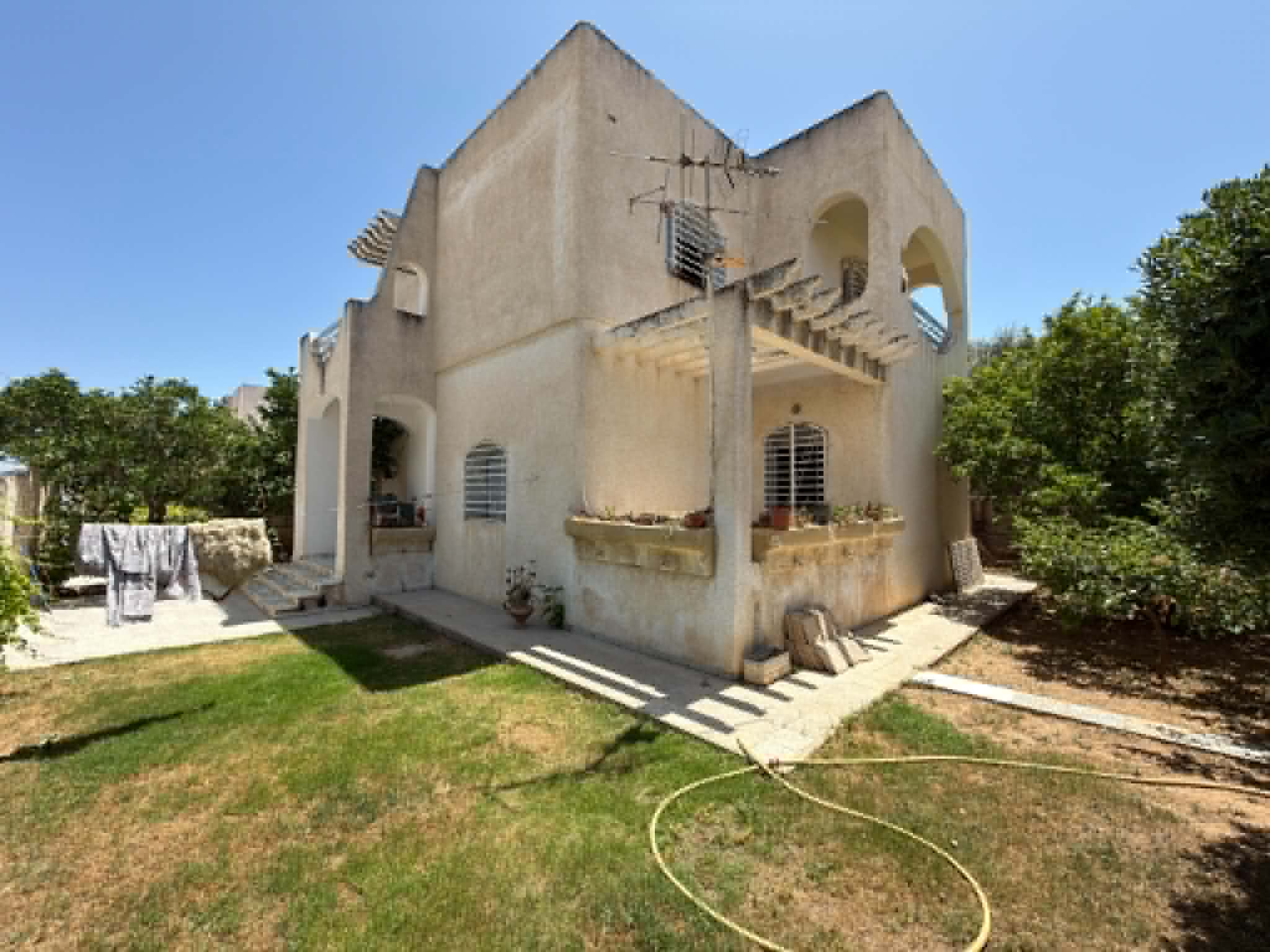Ariana Ville&nbsp;Riadh Landlous&nbsp;Vente&nbsp;Maisons&nbsp;Villa s5 avec jardin � riadh andalous