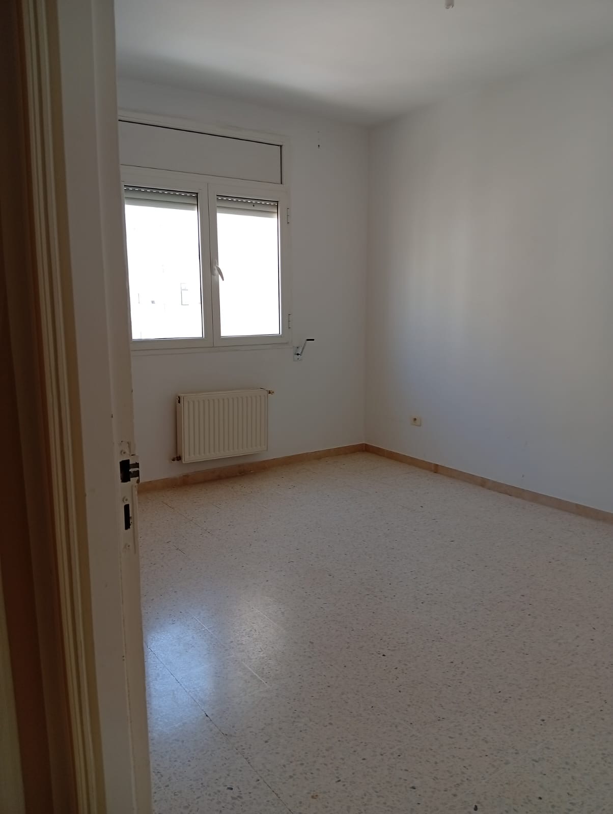 Ain Zaghouan&nbsp;Ain Zaghouan&nbsp;Vente&nbsp;Appart. 4 pi�ces&nbsp;Un appartement s3 � ain zaghwen
