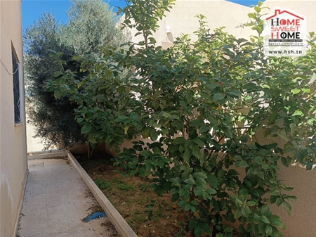 Hammam Chatt&nbsp;Borj Cedria&nbsp;Vente&nbsp;Appart. 5 pi�ces+&nbsp;Villa amritsar � borj c�dria