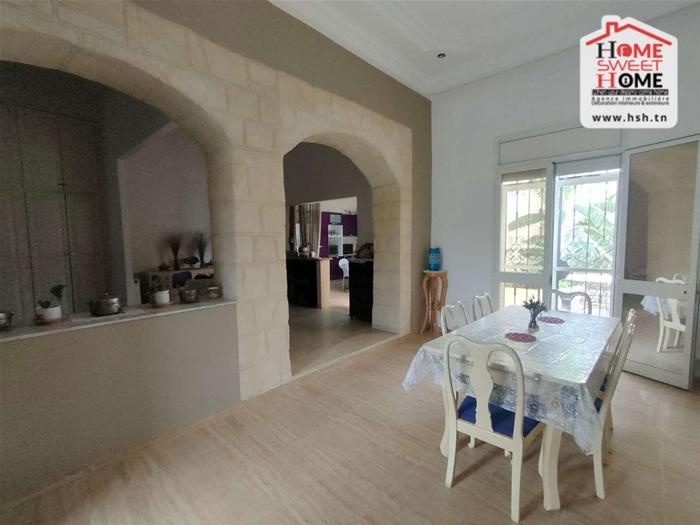 Rades&nbsp;Rades Mongil&nbsp;Vente&nbsp;Appart. 5 pi�ces+&nbsp;Villa manuella � mongil rades