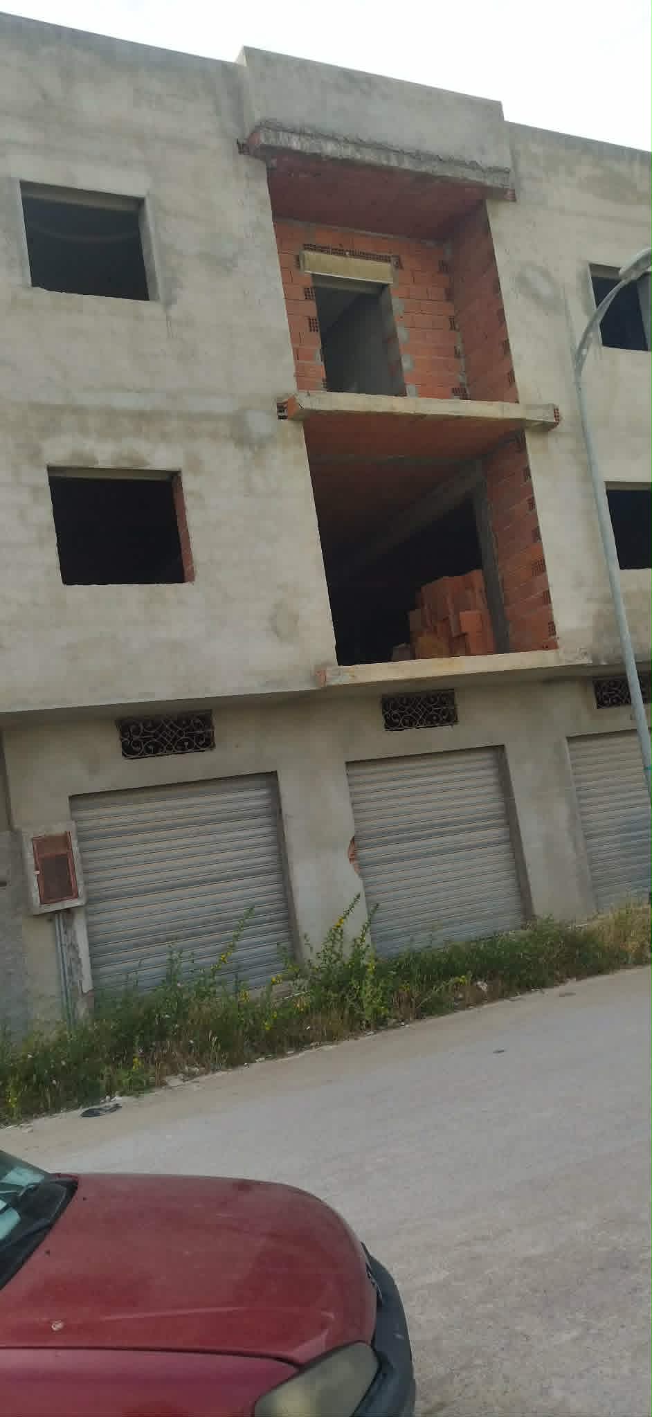 Fouchana&nbsp;Meghira Centre&nbsp;Vente&nbsp;Maisons&nbsp;Imeuble commerciale
