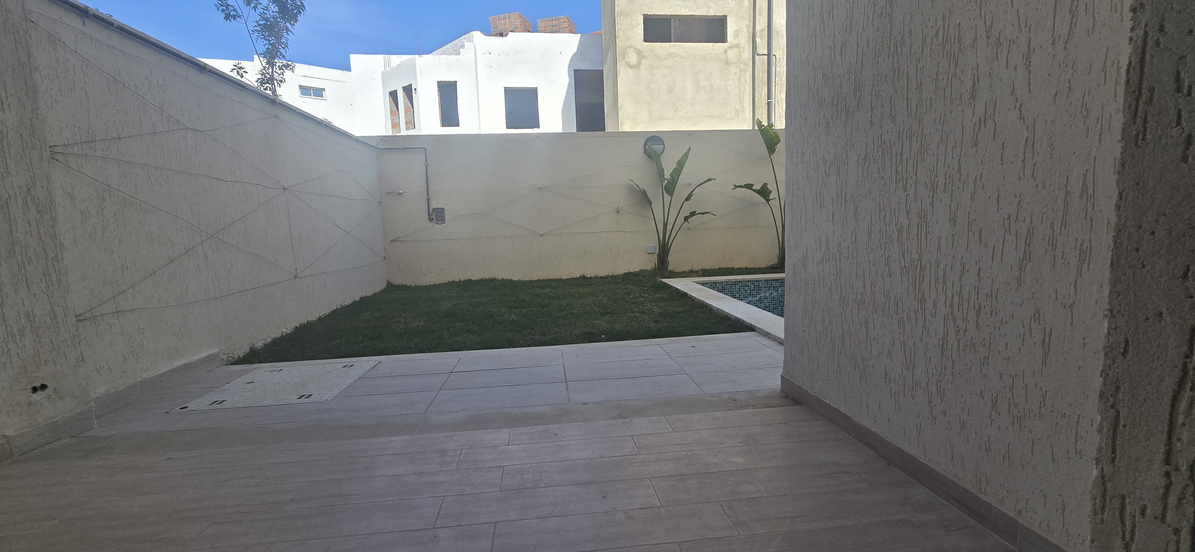 La Marsa&nbsp;Gammart&nbsp;Vente&nbsp;Duplex&nbsp;Triplex avec picine � gammarth
