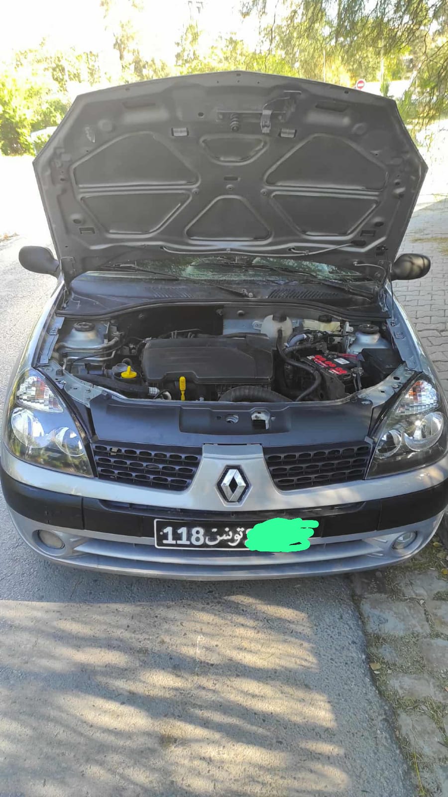 El Omrane&nbsp;Ras Tabia&nbsp;Renault&nbsp;Clio&nbsp;Bonne occasion a ne pas rat�e