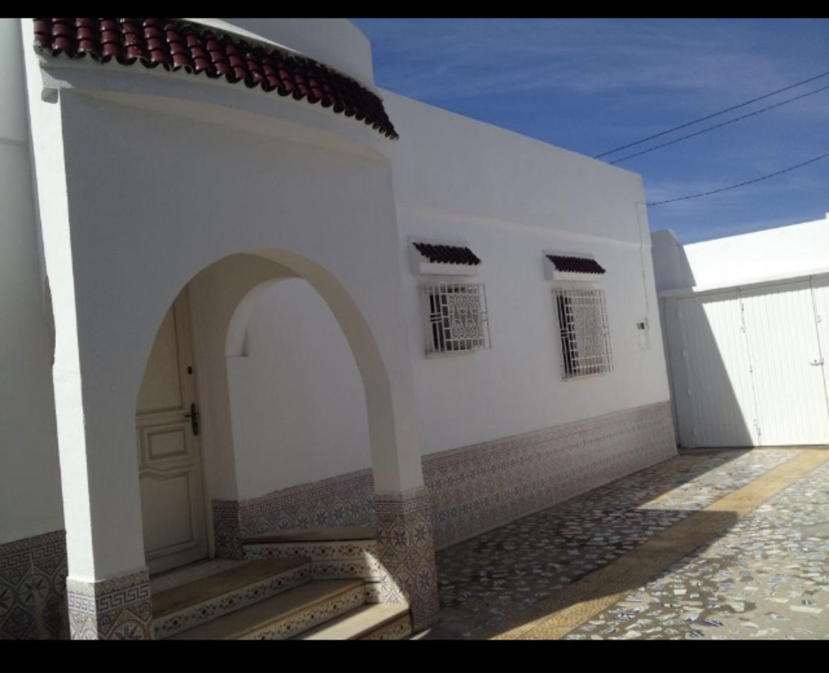 Hammamet&nbsp;Chaabet El Mrezga&nbsp;Vente&nbsp;Maisons&nbsp;Villa avec studios