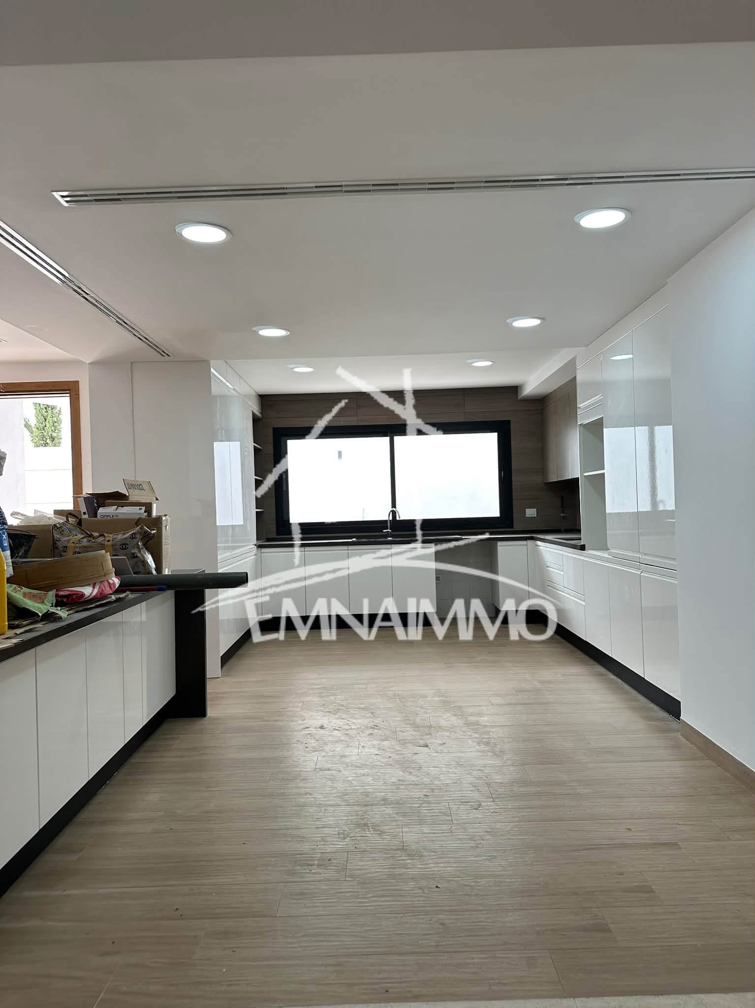 Ariana Ville&nbsp;Cite Ennasr 2&nbsp;Vente&nbsp;Maisons&nbsp;Av villa ennasr
