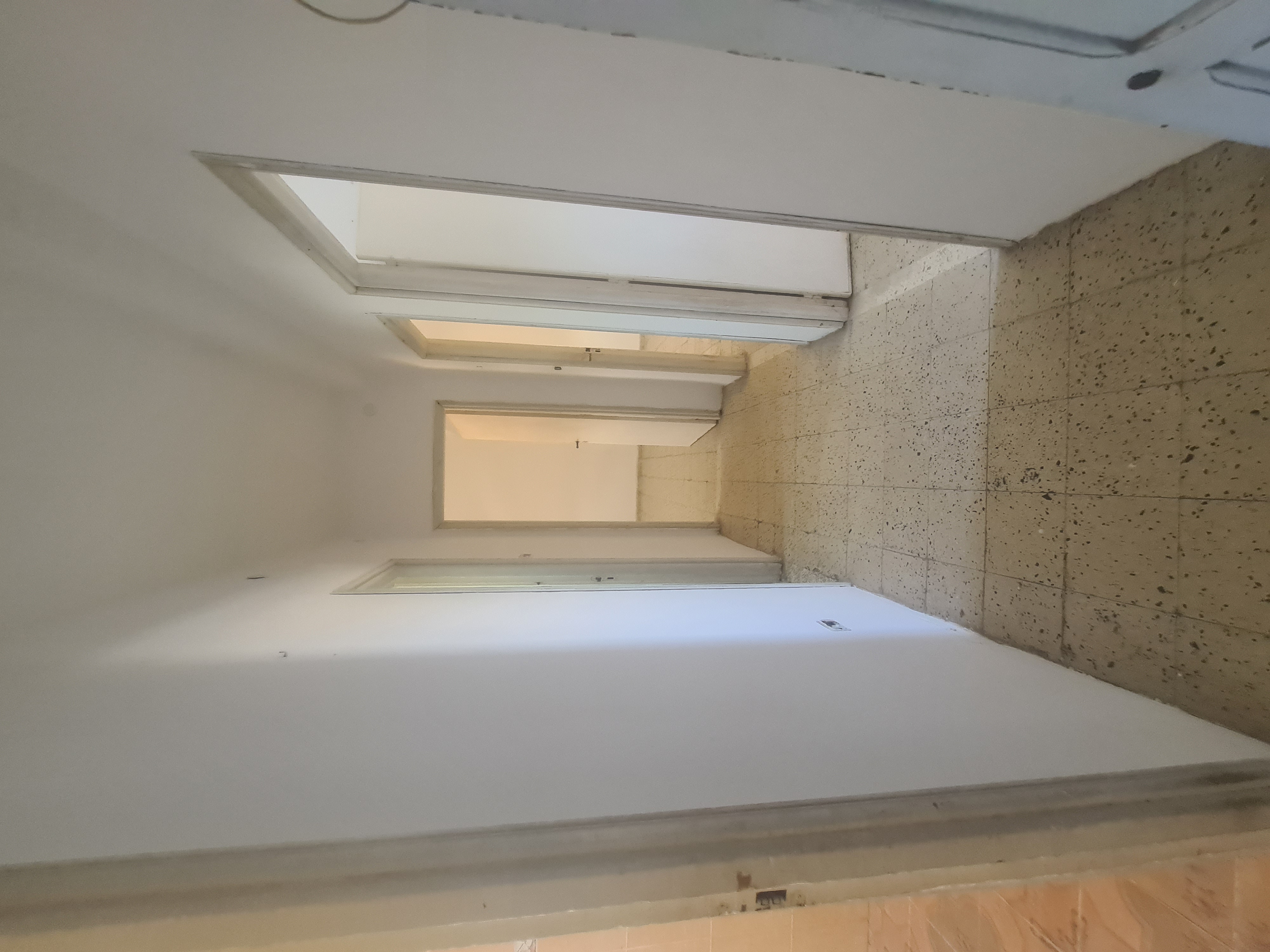 Ezzouhour (Tunis)&nbsp;Ezzouhour 4&nbsp;Vente&nbsp;Appart. 3 pi�ces&nbsp;S2 a cit� ezzouour