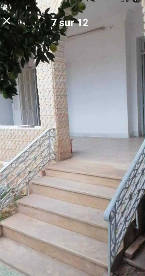 Ben Arous&nbsp;Ben Arous&nbsp;Vente&nbsp;Maisons&nbsp;Magnifique villa de 338 m cadre calme et recherch�