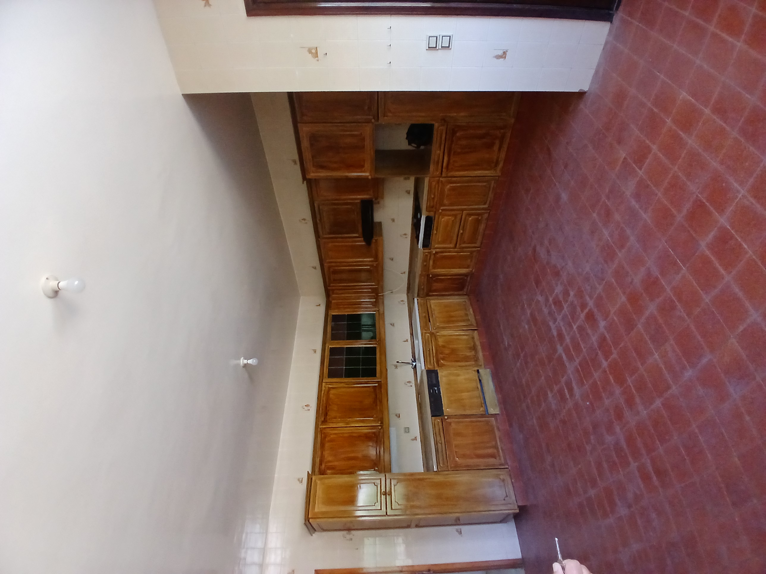 El Menzah&nbsp;El Menzah 9&nbsp;Vente&nbsp;Maisons&nbsp;Villa sur art�re commercial menzah 9