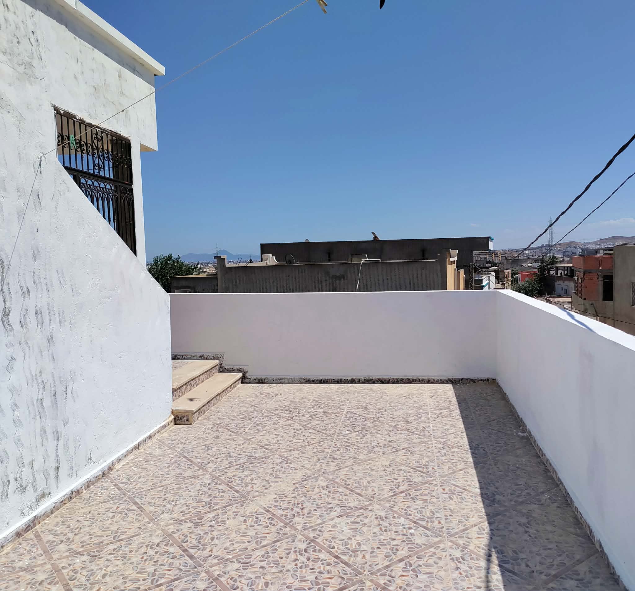 Raoued&nbsp;Jaafar 2&nbsp;Vente&nbsp;Maisons&nbsp;Rdc et etage