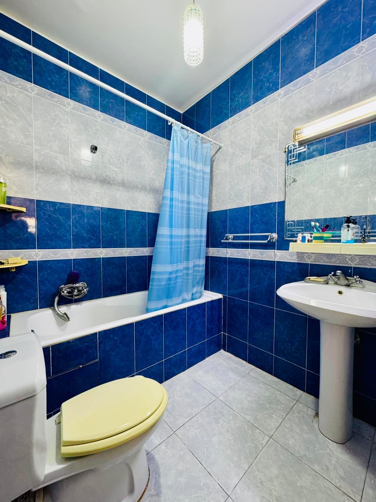 Ariana Ville&nbsp;Cite Ennasr 2&nbsp;Vente&nbsp;Appart. 4 pi�ces&nbsp;Appartement s3 situ� � cit� ennasr