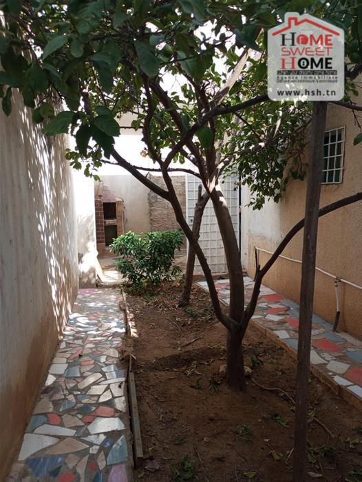 Mornaguia&nbsp;Mornaguia&nbsp;Vente&nbsp;Appart. 5 pi�ces+&nbsp;Villa arachide � mornaguia