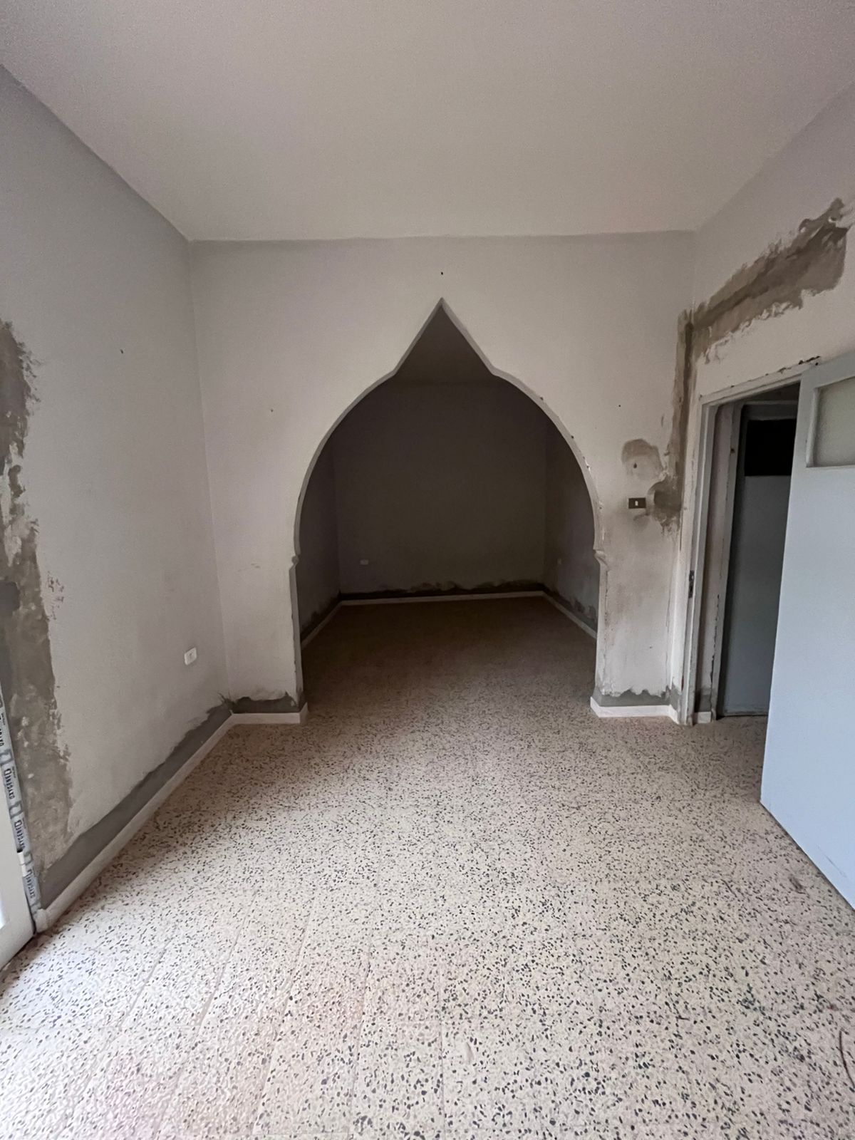 Tozeur&nbsp;Cite Tebebsa&nbsp;Vente&nbsp;Appart. 4 pi�ces&nbsp;Grand appartement � tozeur