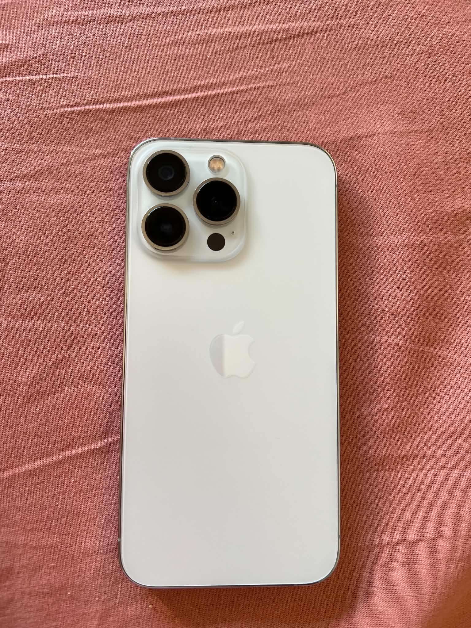 Ariana Ville&nbsp;Cite Ennasr 2&nbsp;Apple - iPhone&nbsp;iPhone 13 Pro&nbsp;I phone 13 pro