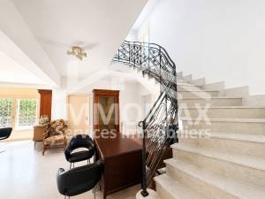 Ariana Ville&nbsp;Ariana&nbsp;Vente&nbsp;Maisons&nbsp;A  une villa  el menzah 6 ref206a