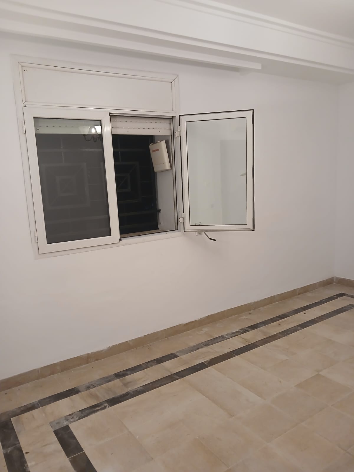 Ariana Ville&nbsp;Cite Ennasr 2&nbsp;Vente&nbsp;Appart. 2 pi�ces&nbsp;Bel appartement ennasr 2