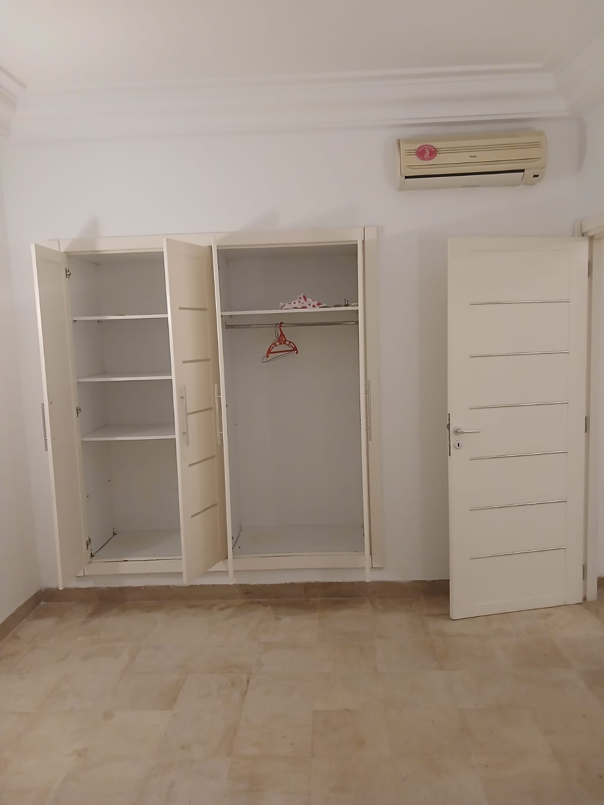 Ariana Ville&nbsp;Cite Ennasr 2&nbsp;Vente&nbsp;Appart. 2 pi�ces&nbsp;Bel appartement ennasr 2