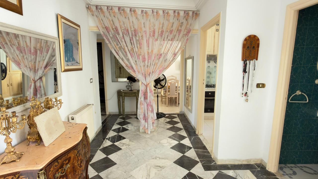 Ariana Ville&nbsp;El Menzah 8&nbsp;Vente&nbsp;Appart. 4 pi�ces&nbsp;Appartement s4 de 182 m a menzah 8