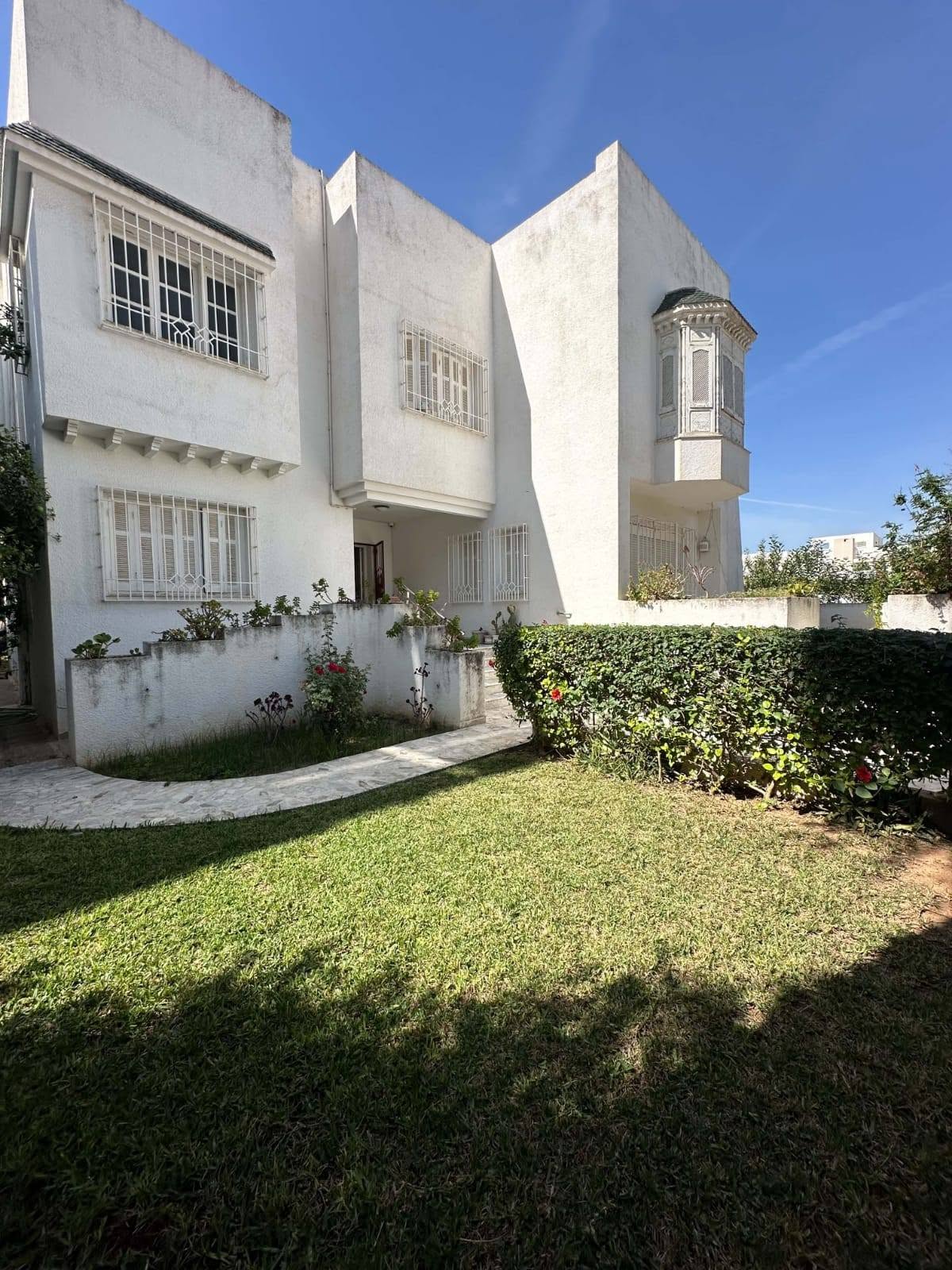 El Menzah&nbsp;El Manar 1&nbsp;Vente&nbsp;Maisons&nbsp;Joli villa s7 a manar1