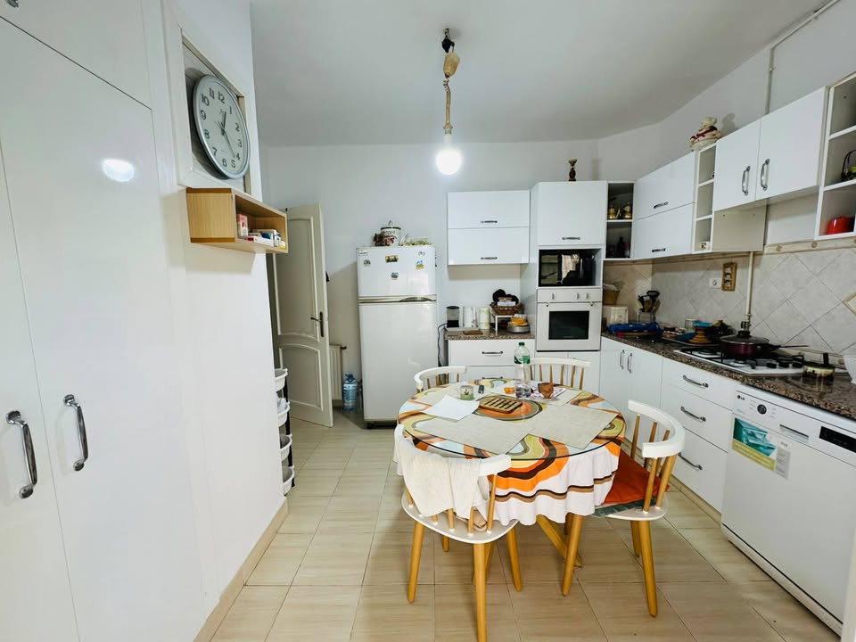 Ariana Ville&nbsp;El Menzah 7&nbsp;Vente&nbsp;Appart. 3 pi�ces&nbsp;Magnifique s3 a menzah 7 bis avec terrasse
