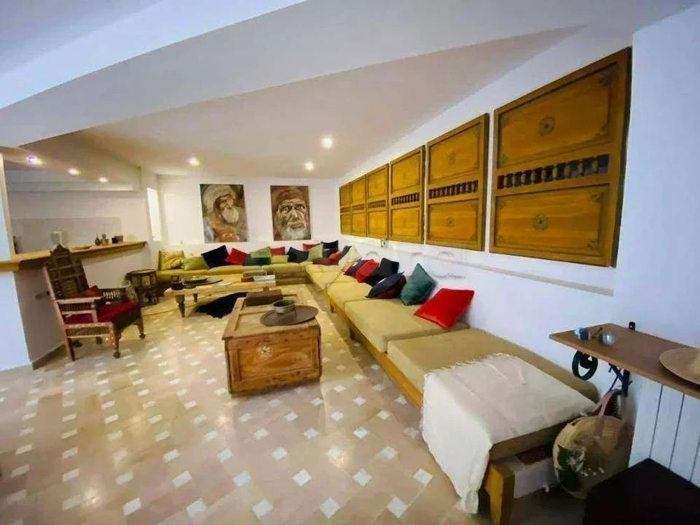 El Menzah&nbsp;El Menzah 9&nbsp;Vente&nbsp;Maisons&nbsp;Tres joli villa s5 � menzah 9 c