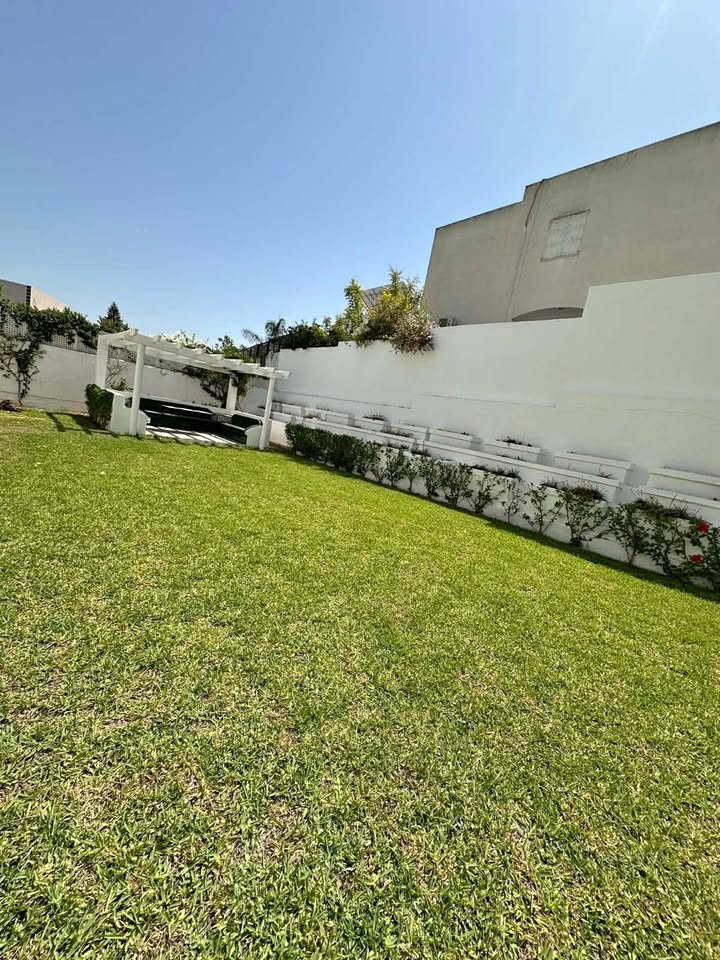 El Menzah&nbsp;El Menzah 9&nbsp;Vente&nbsp;Maisons&nbsp;Tres belle villa menzah 9b