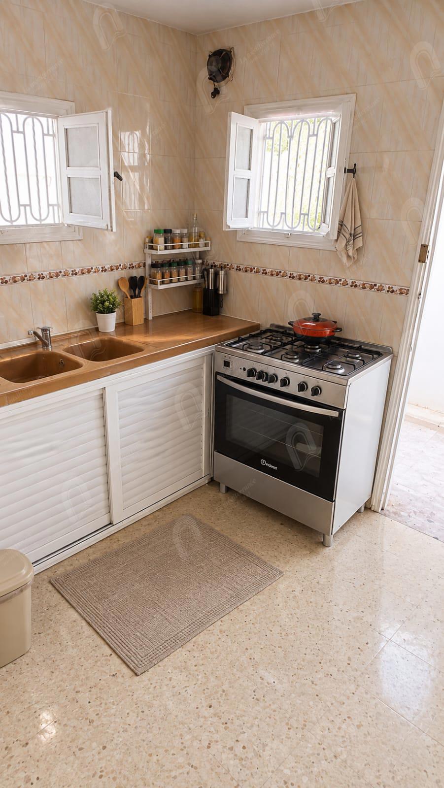 Le Bardo&nbsp;Le Bardo&nbsp;Vente&nbsp;Duplex&nbsp;Grande villa avec duplex et studio